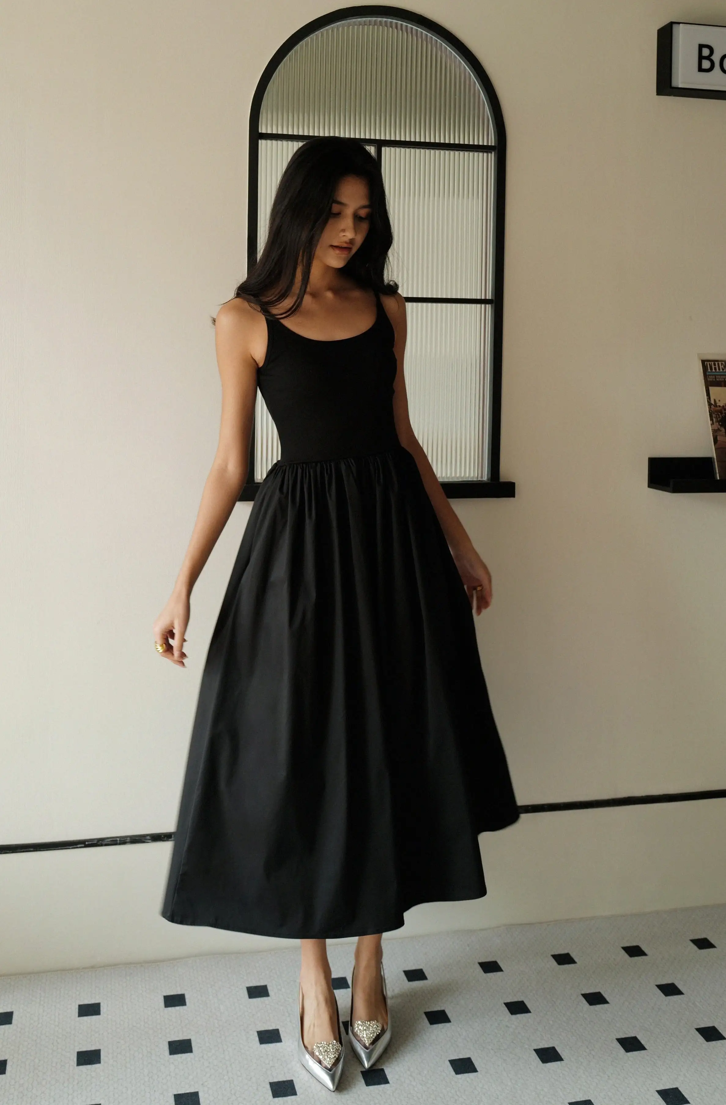 Audrey elastic midi dress