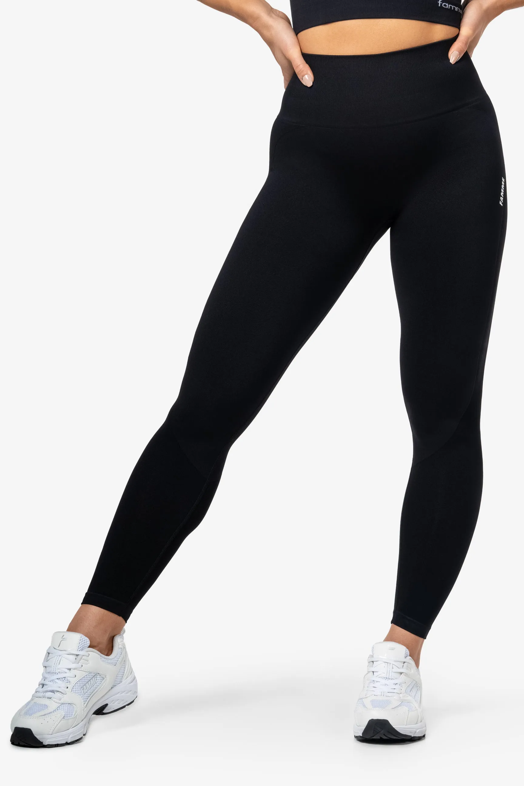 Black Elevate Wave V3 Leggings