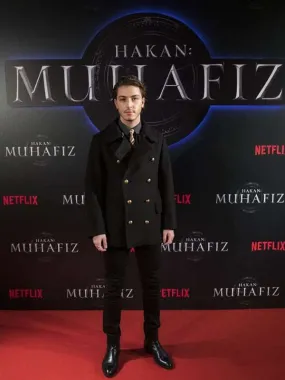 Boran Kuzum The Protector Black Peacoat