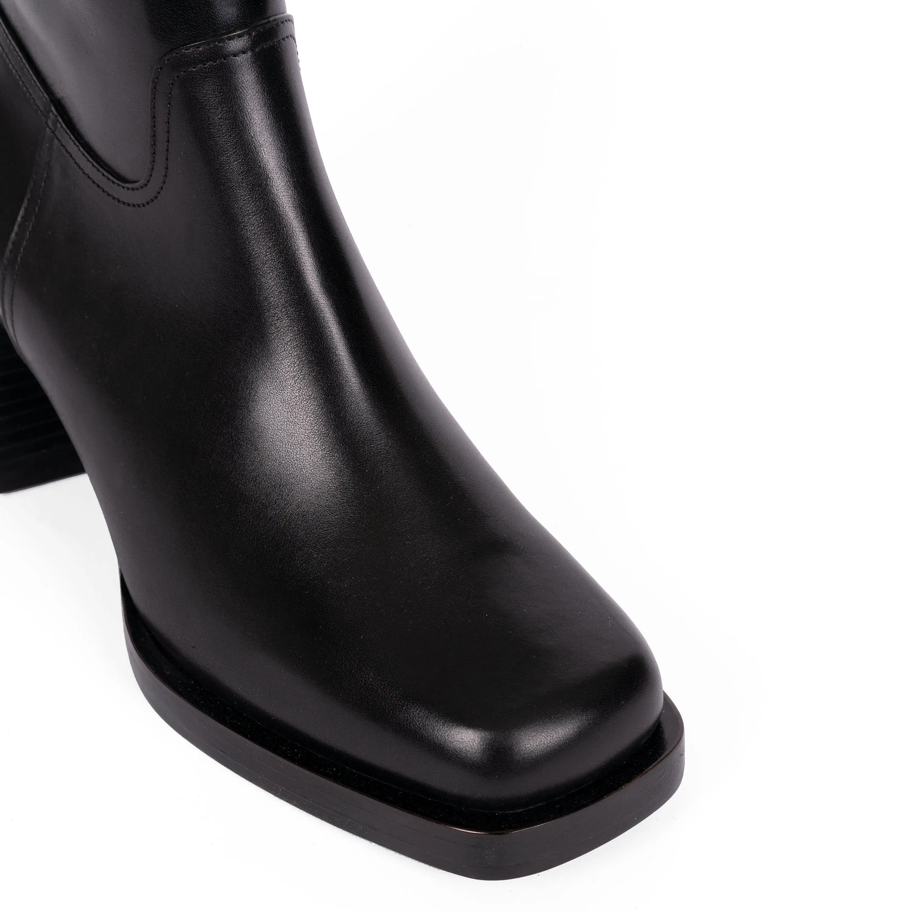 Joan High Boot Black