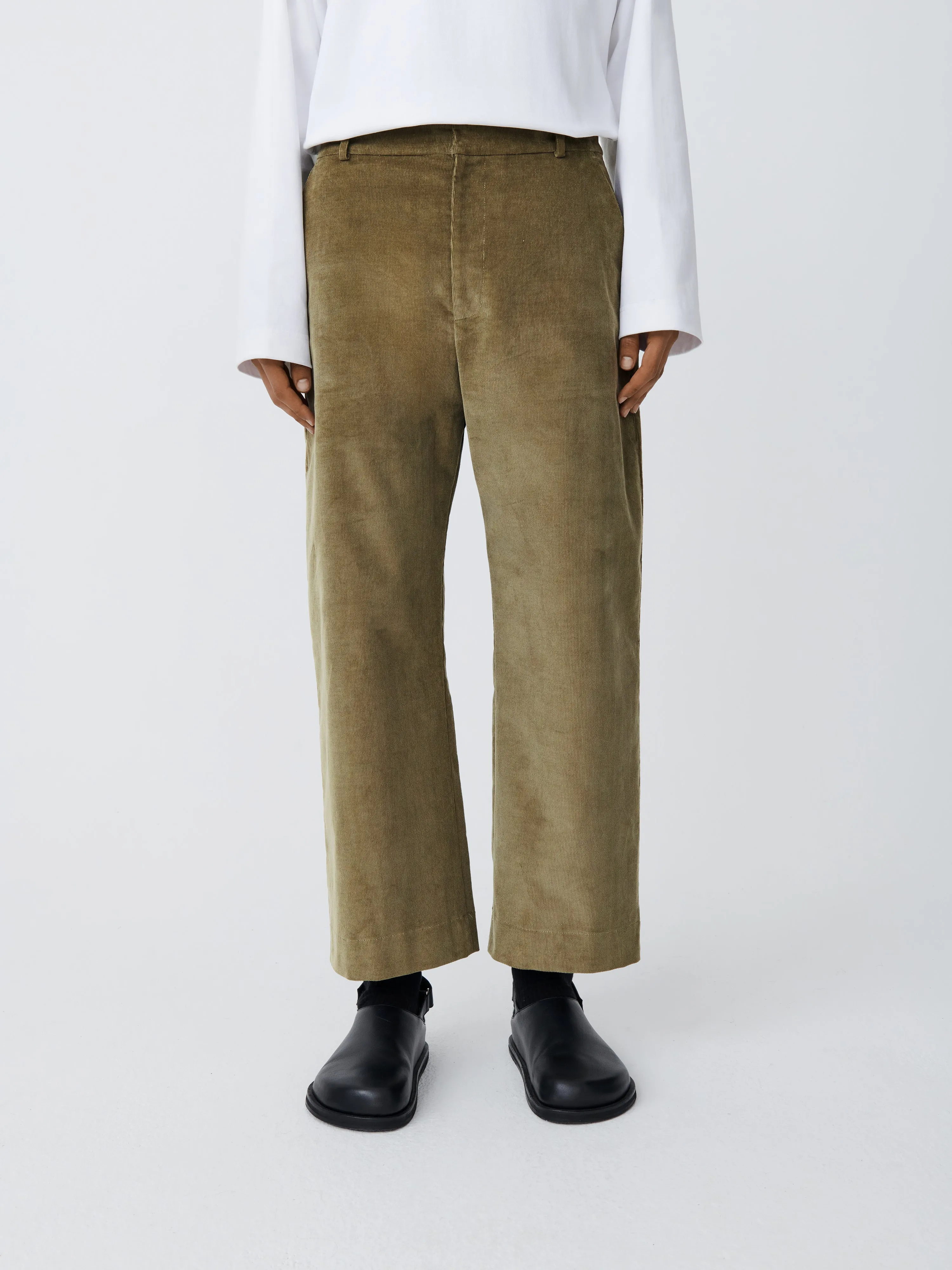 Mappe Corduroy Pant in Lichen