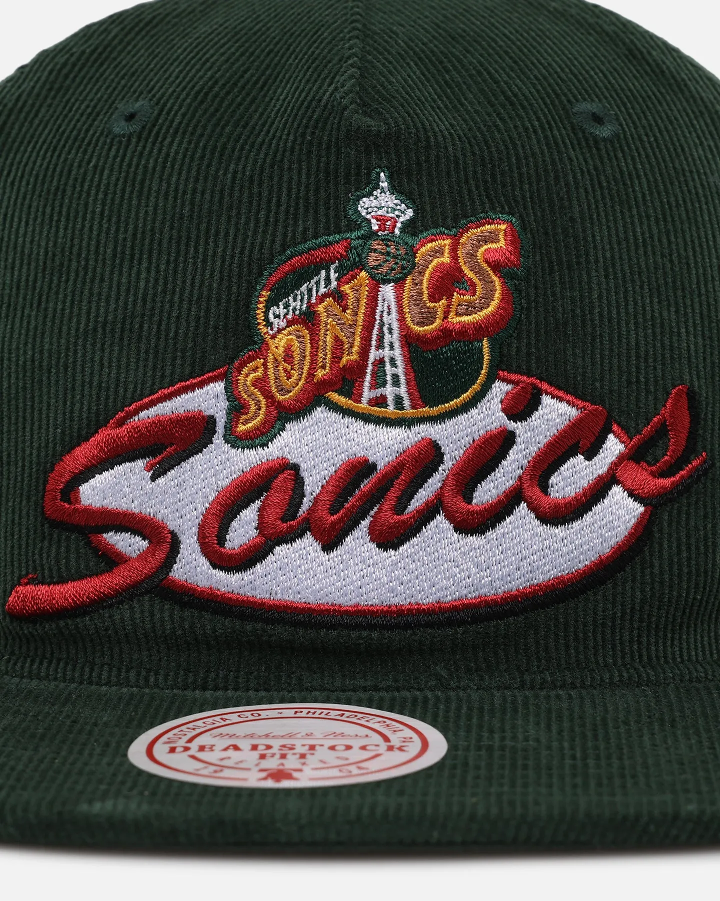 Mitchell & Ness Seattle SuperSonics Centre Circle Origin Snapback Green