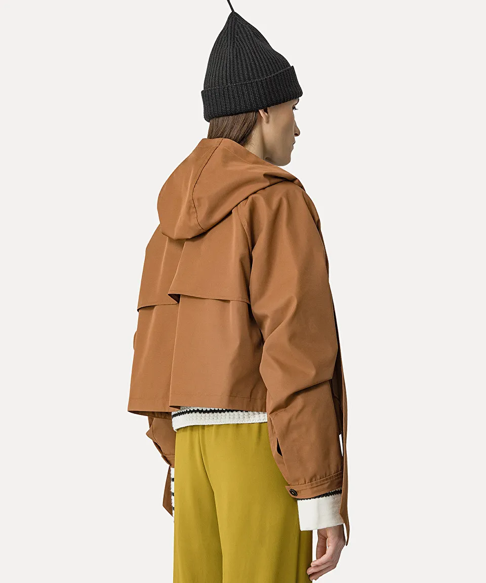 peacoat in hi–tech twill with a detachable hood