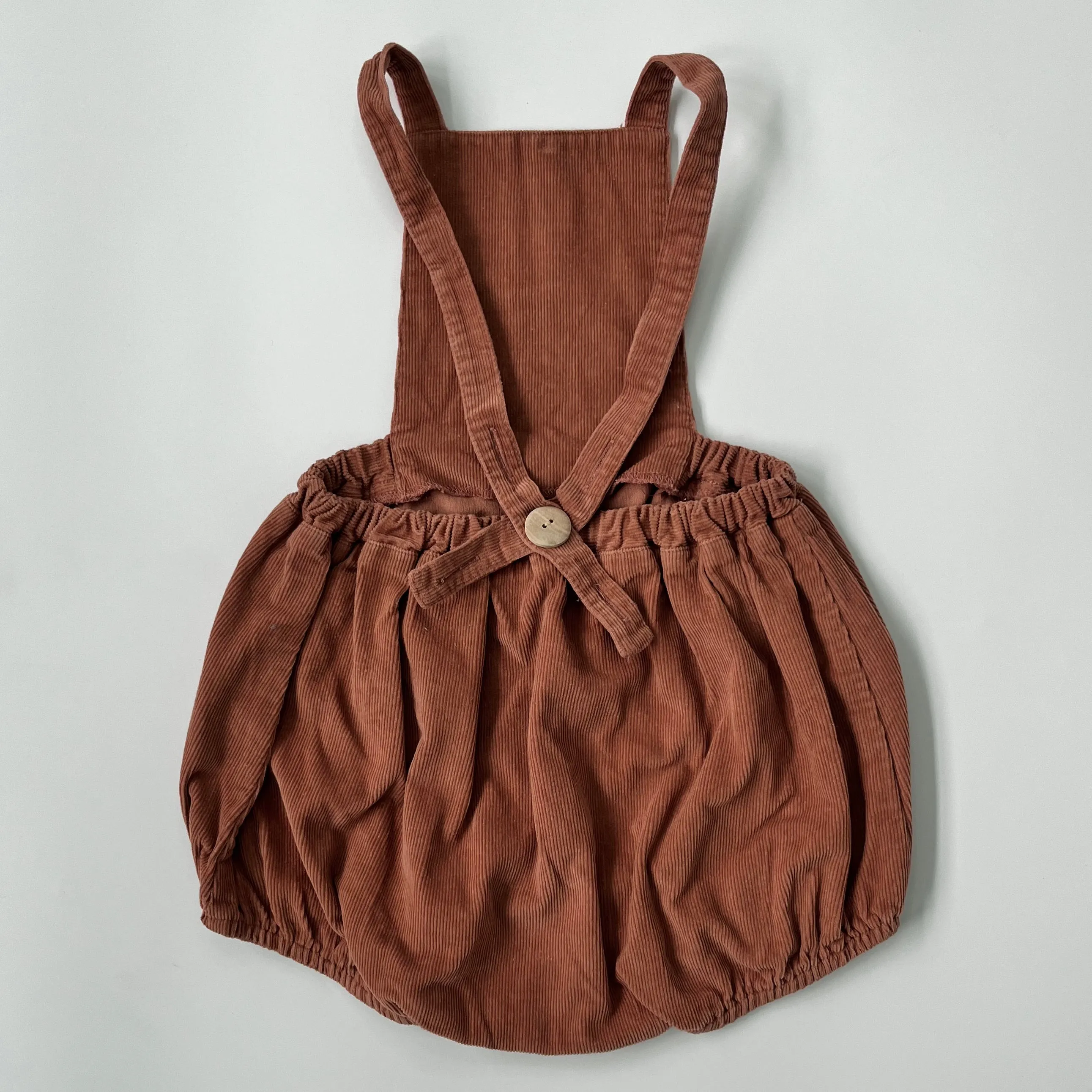 Soor Ploom Apricot Cord Romper: 4-5 Years