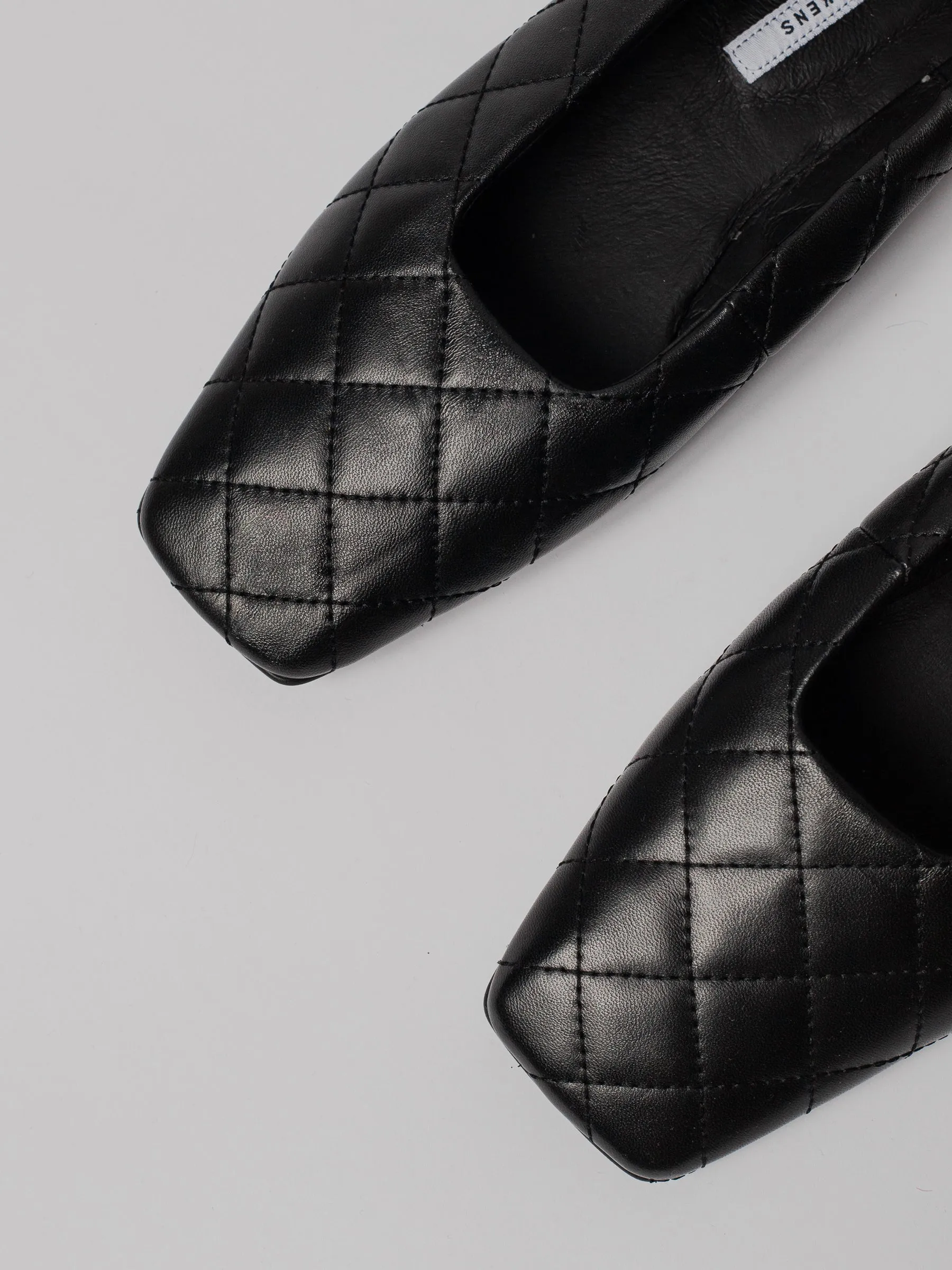 THE LEAH QUILTED BLACK