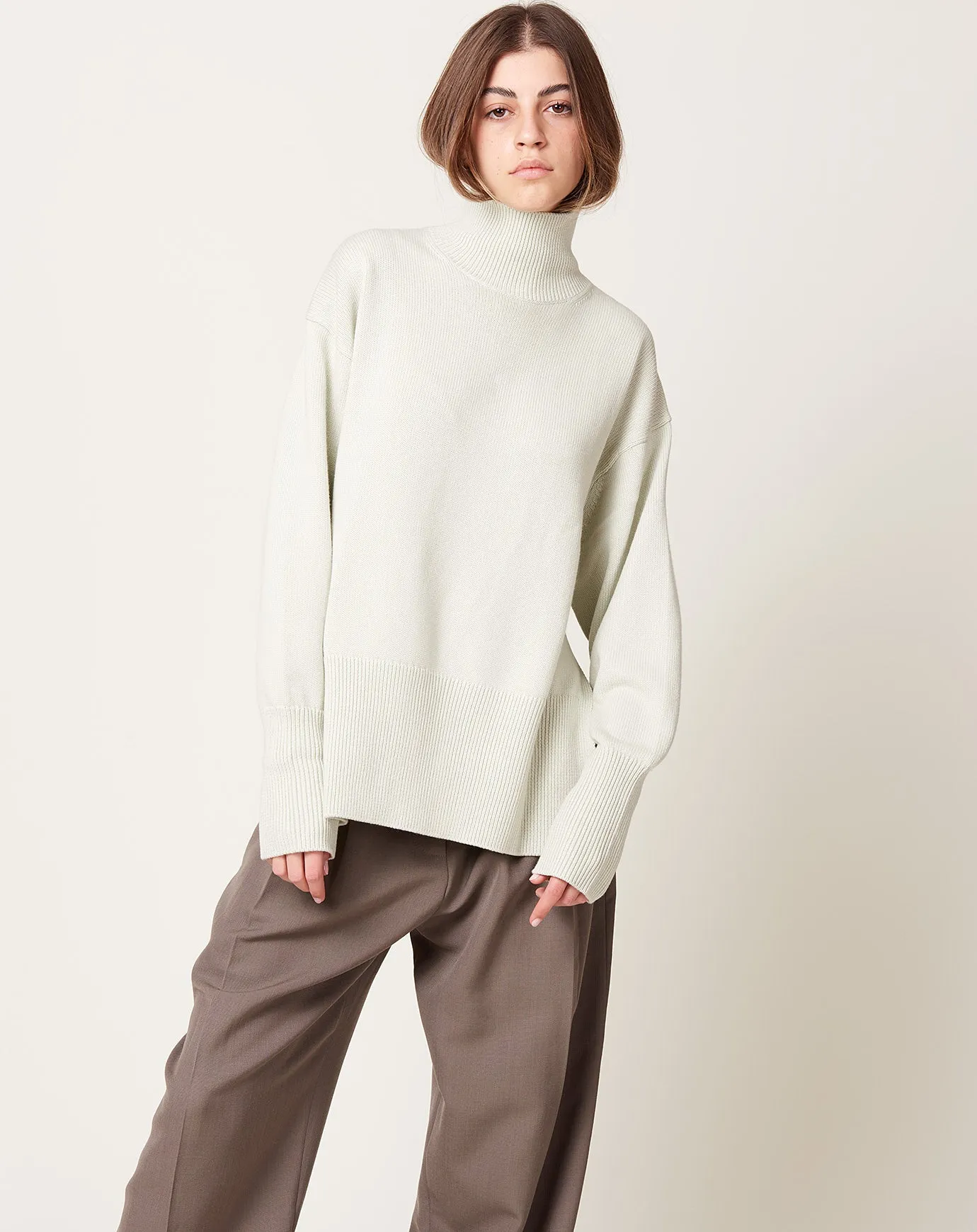 Viere Rollneck Sweater in Waterlily